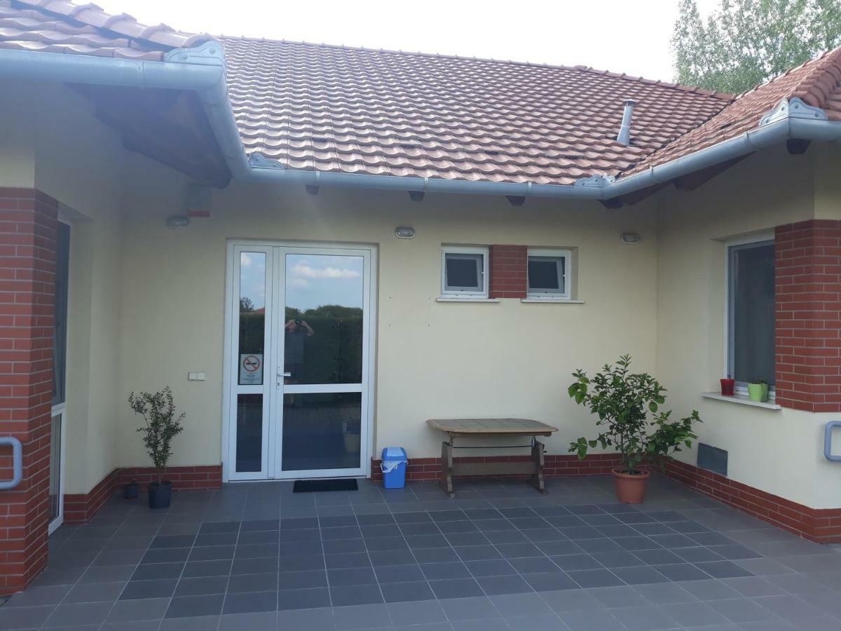 Bella Vendeghaz Morahalom Hotel Buitenkant foto